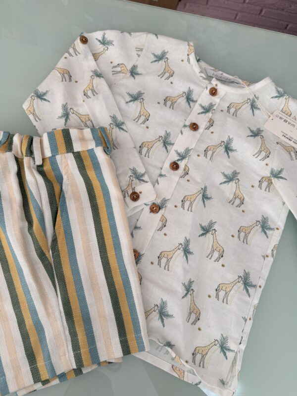 Conjunto bermuda niño jirafas KIDS CHOCOLATE