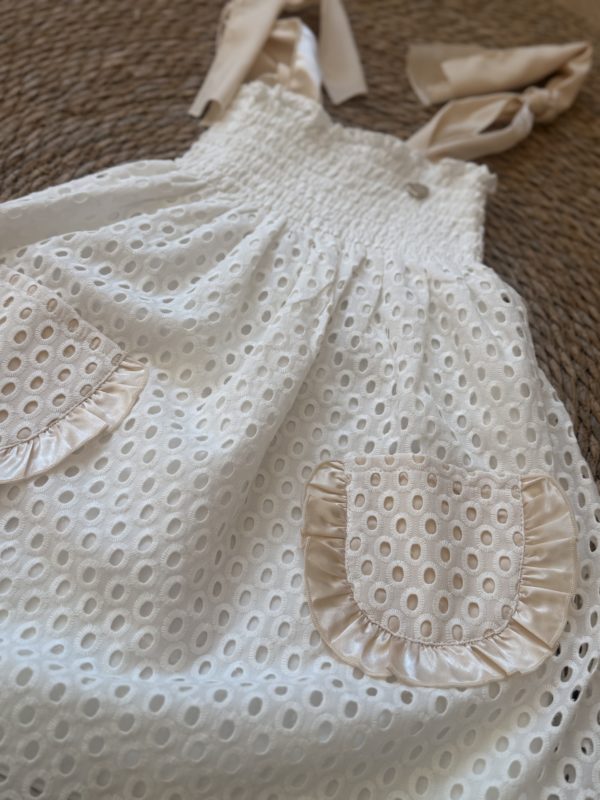 Vestido tirantes blanco perforado BELLA BIMBA - Imagen 2